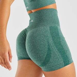 SET - AYBL Empower Seamless Bundle